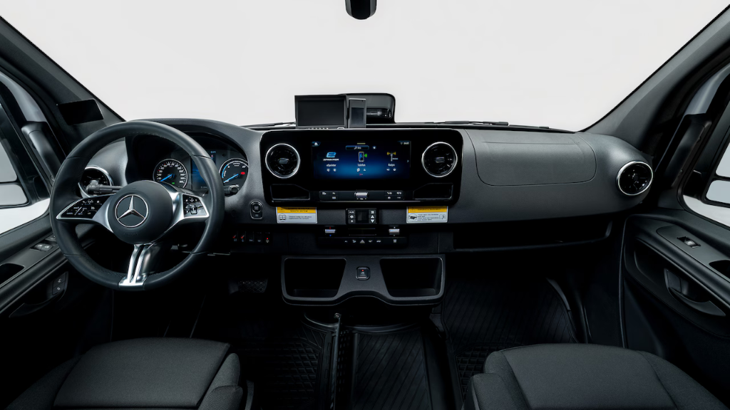 Mercedes eSprinter Kokpit ve Termal Yönetim